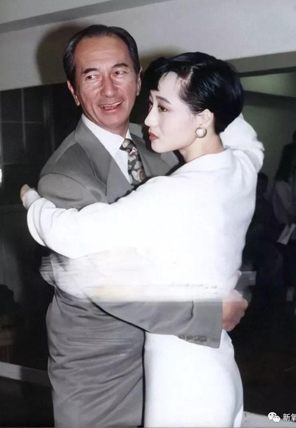 Mối tình đầy giai thoại của vợ Lý Liên Kiệt và trùm sòng bạc Macau-2