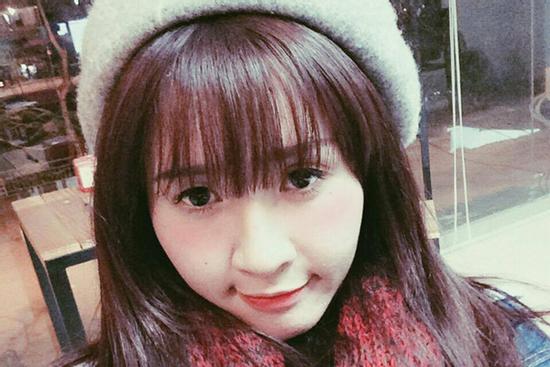 ViruSs mừng sinh nhật Ngân Sát Thủ bằng tiền mặt, chưa kịp chấm 10 điểm tinh tế thì đã thấy sai lầm không cứu vãn nổi