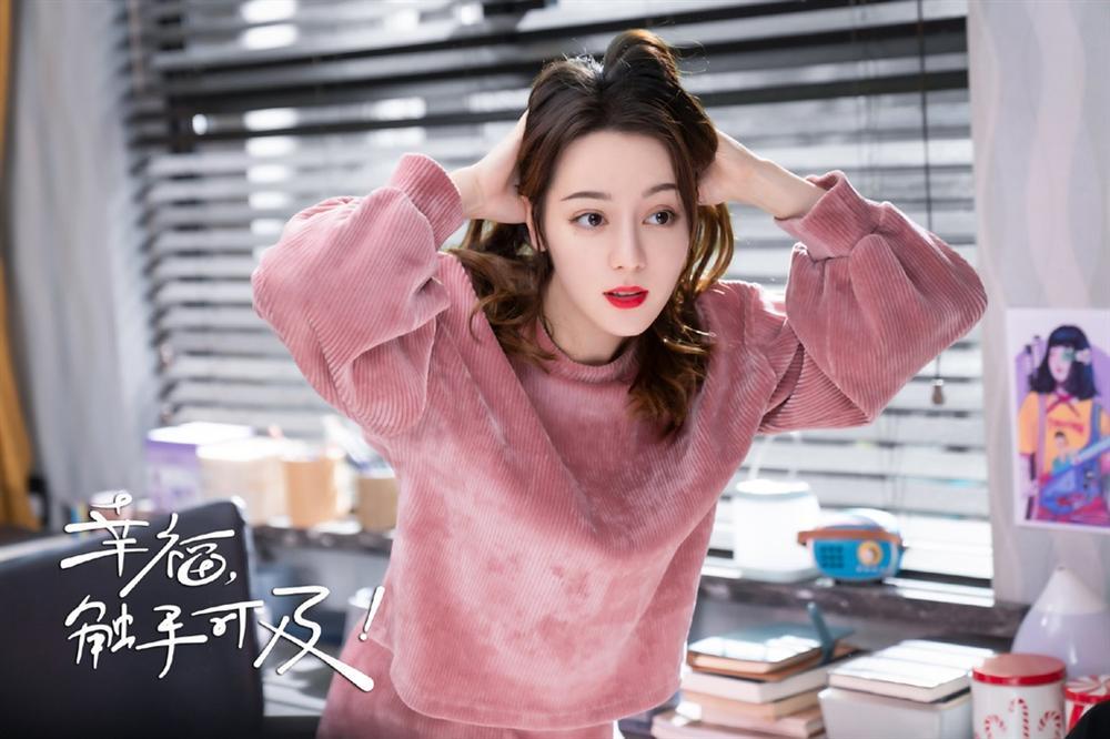 Địch Lệ Nhiệt Ba bị chê diễn dở, cảnh hôn cũng không cứu nổi phim-11