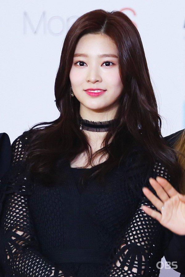 Ảnh chưa chỉnh sửa của dàn ca sĩ xinh đẹp Kpop-9