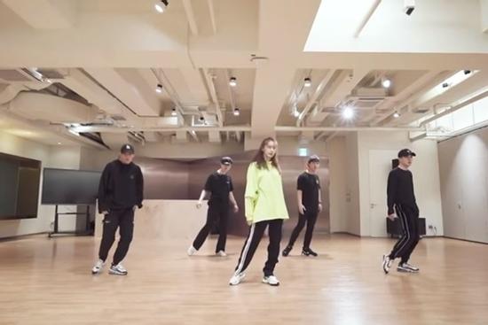 Yoona khoe vũ đạo cực chất khi cover nhạc của BTS, EXO