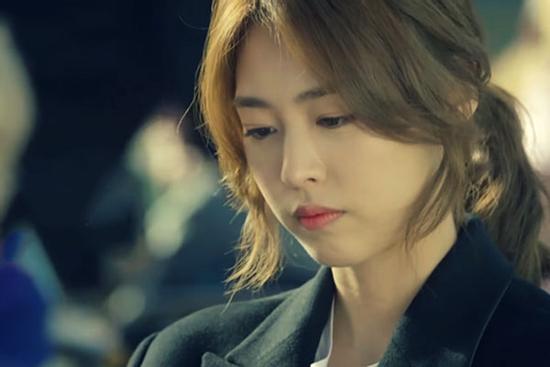 Chồng lương 15 triệu/tháng mà muốn mua chung cư cao cấp, tôi nghe cuộc điện thoại mới vỡ lẽ vì lý do đáng buồn