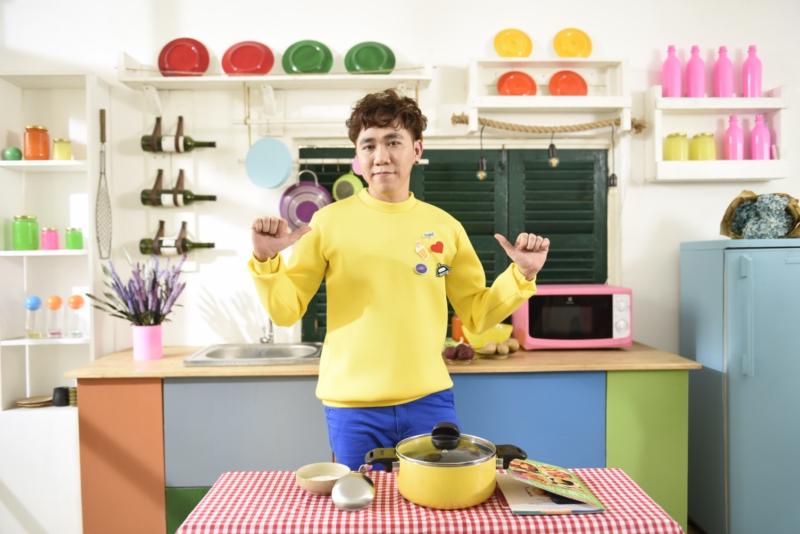 Những lần diễn viên hài Anh Đức lấn sân ca hát-2