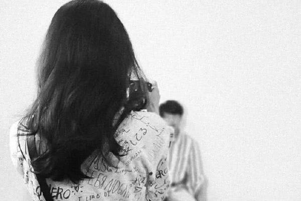 Xong việc vào lúc đêm muộn nhưng Triệu Lệ Dĩnh vẫn được bố mẹ chồng chăm đón thế này đây-6