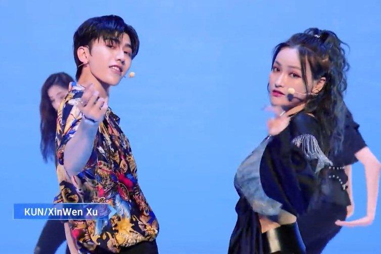 Tiktok hot nhất tuần qua: Sau Này Lưu Nhược Anh độc chiếm mùa tốt nghiệp-1