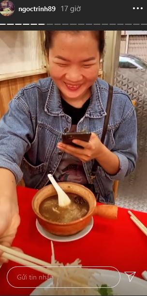 Ngọc Trinh khoe ảnh bikini với những góc chụp hiểm tại bể bơi nhưng hóa ra nhờ công 1 người-9