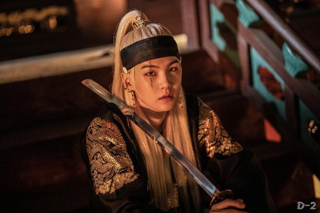 Big Hit lên tiếng xin lỗi sau khi Suga (BTS) bị chỉ trích dữ dội về việc sử dụng bài phát biểu của kẻ thảm sát 900 người vào bài hát-2