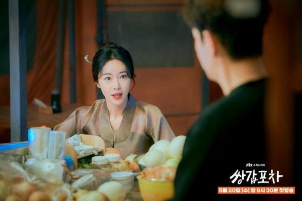 Jang Nara - Hwang Jung Eum gây thất vọng khi chọn phim tái xuất quá nhạt, khán giả chê bai thậm tệ-2