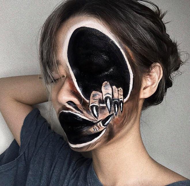 Nhìn những nét vẽ sống động, mềm mại, tinh tế, ít ai biết rằng Thùy Trang hiện là sinh viên năm 3, lớp Báo ảnh K37, Học viện Báo chí và Tuyên truyền.