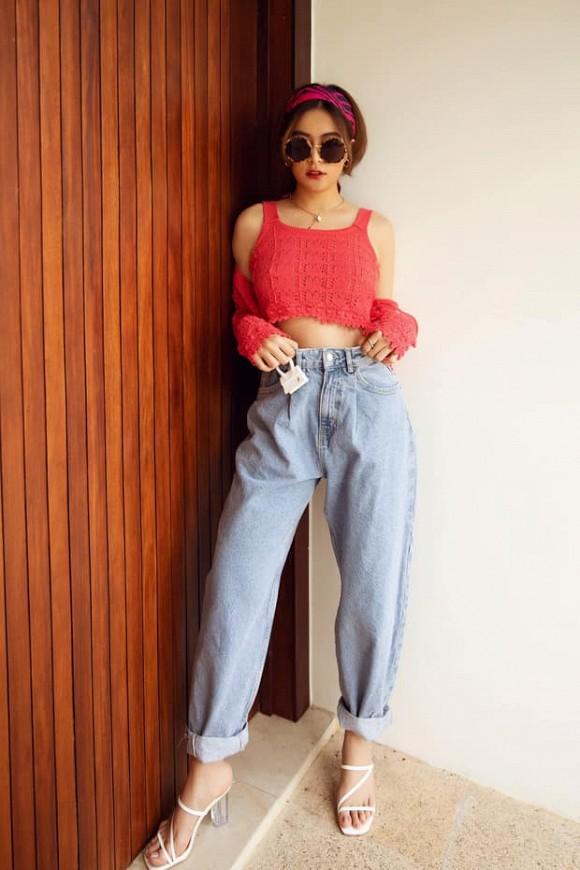 Chịu chơi như Hoàng Thuỳ Linh, bỏ ra hẳn 12 triệu mua túi bé tẹo chỉ đựng được không khí-3