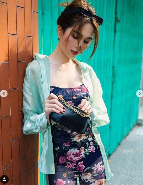 Đụng hàng set đồ xuyên thấu không phải ai cũng dám mặc, Jun Vũ lại thắng áp đảo Ngọc Trinh-5