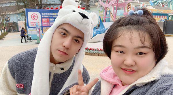 Cặp đôi đũa lệch nàng kém sắc - chàng chuẩn soái ca khiến dân tình bùng nổ tranh cãi-2