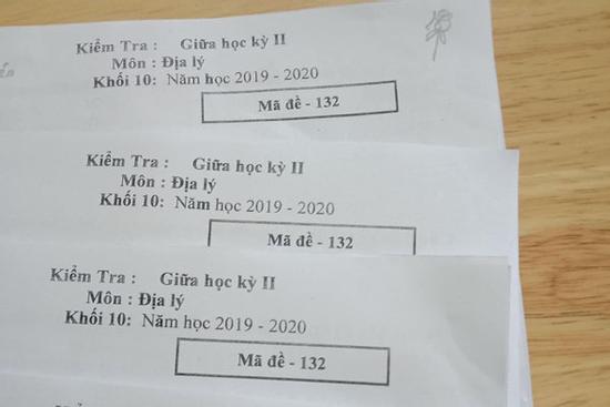 Thầy giáo bảo 'cả lớp chung mã đề', học sinh hú hét mừng rỡ nhưng chợt nhận ra cú lừa khi soi chi tiết khó đỡ