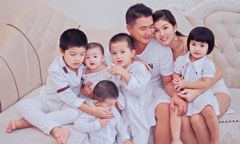 Hoa hậu 6 con Hồ Thị Oanh Yến: Bố 2 đứa con đầu của tôi đã qua đời-1