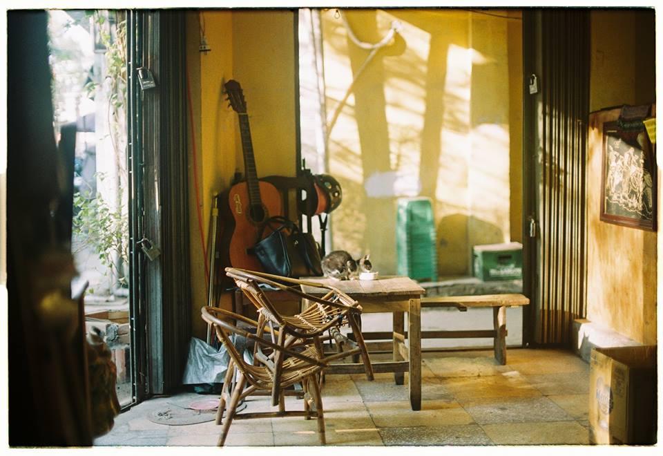 Những quán cà phê thời bao cấp tại Hà Nội vừa bước vào cửa đã thấy cả một bầu trời kí ức ùa về-6