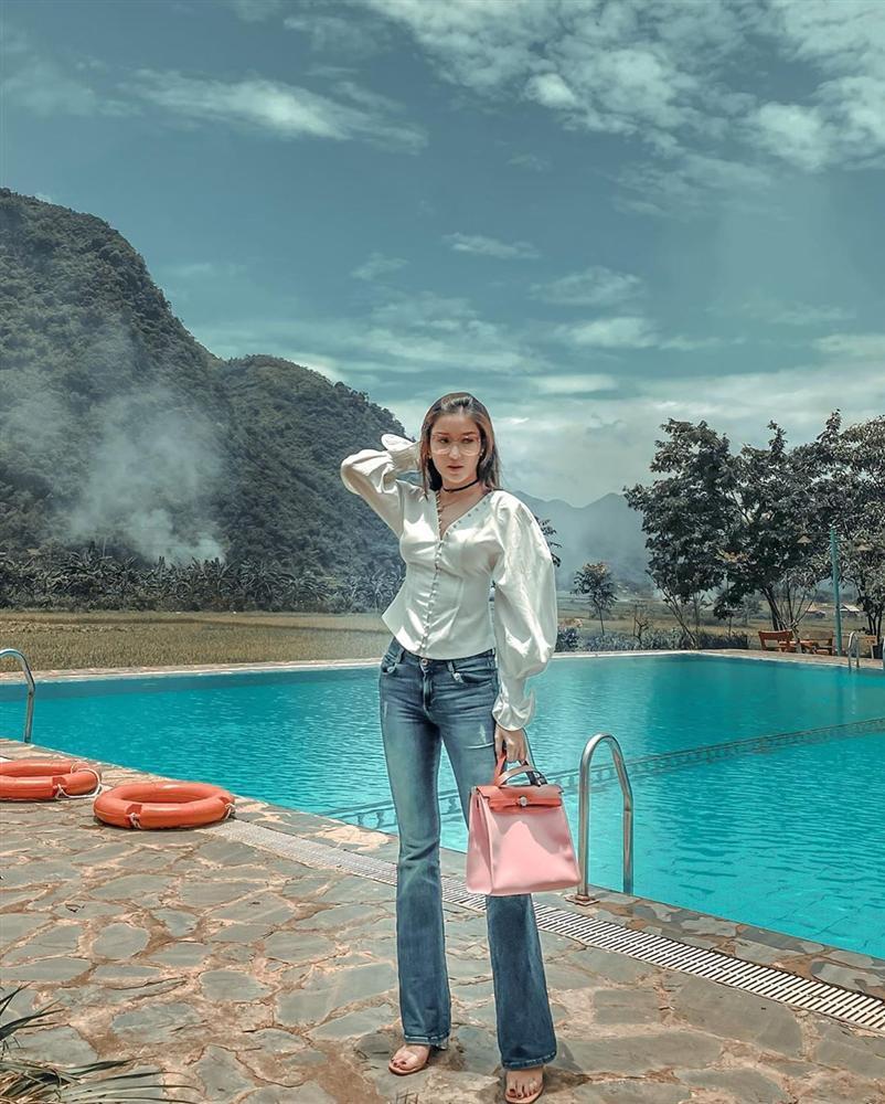 Sắm được đôi cao gót kéo chân ảo tung chảo, Á hậu Huyền My ứng dụng cả loạt set đồ từ thanh lịch tới nhẹ nhàng-3