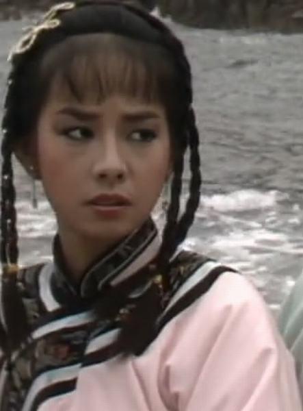 Đọ sắc 7 bà vợ của Vi Tiểu Bảo trong 4 phiên bản Lộc Đỉnh Ký-17