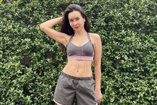 Lưu Hương Giang không ăn sau 18h để có thân hình thon gọn
