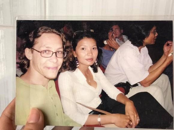 Nữ hoàng cảnh nóng Kiều Trinh phản bác việc bỏ tiền mua bài PR, vay nợ tứ tung để được đi dự LHP-2