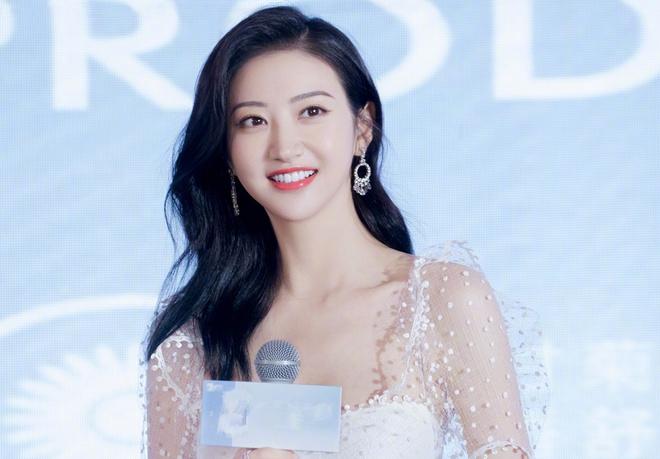 Khám phá biệt danh của sao Hoa ngữ: Từ Mỹ nhân bán bưởi cho đến Thánh nữ xuyên không-5