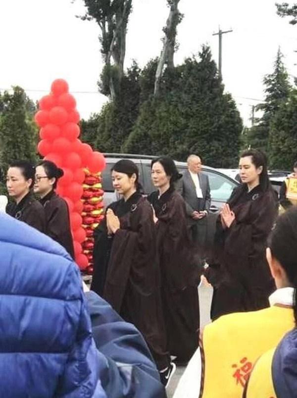 Mỹ nhân đẹp nhất lịch sử Hong Kong: Bị xã hội đen khống chế, vứt bỏ con mới lọt lòng-5