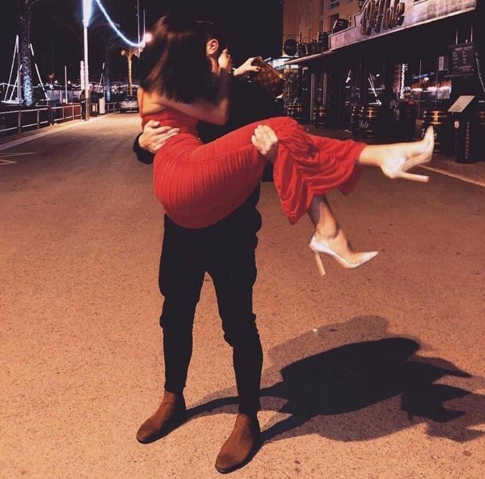 Đàn ông chỉ nhìn thấy giọt lệ của phụ nữ yếu đuối mà đâu nghĩ rằng đàn bà mạnh mẽ họ cũng biết đau-1