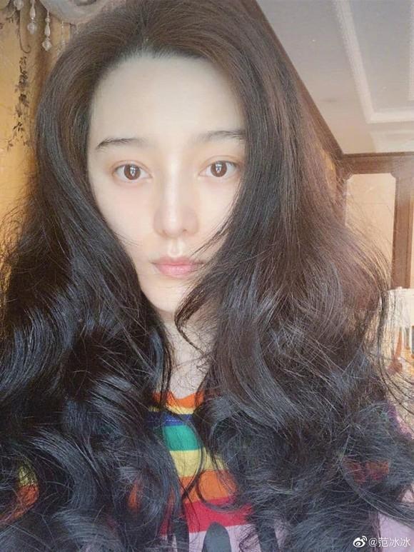 Phạm Băng Băng đeo trang sức hàng trăm triệu đồng, khoe khéo chuyện kinh doanh phát đạt-5