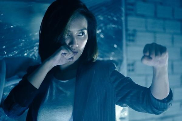 Nhã Phương lẻ bóng đến ủng hộ Ái Phương ra mắt phim mới-21