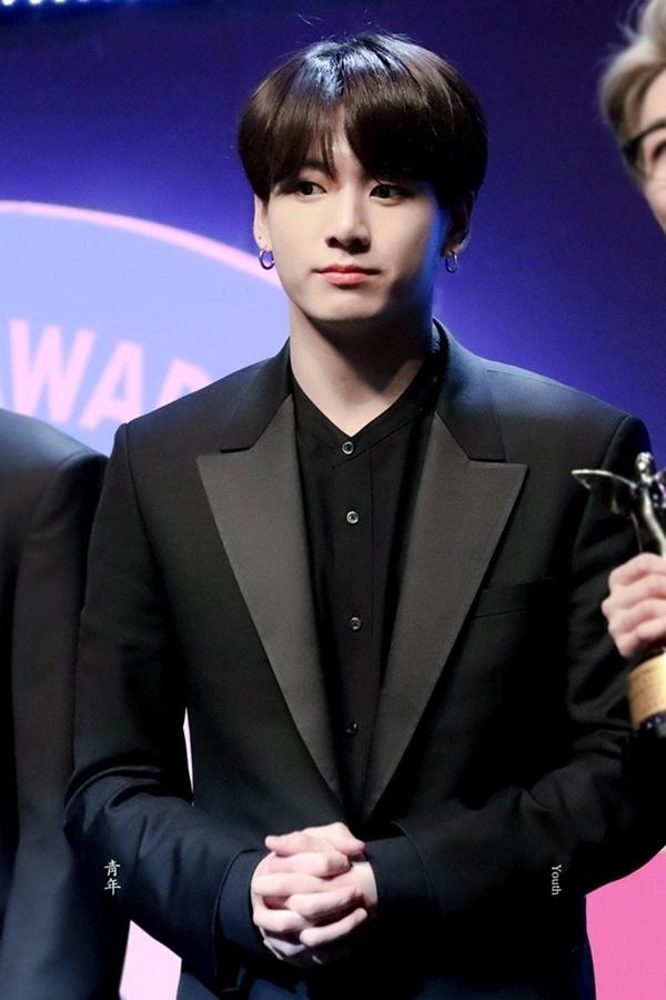 Những thành viên thở thôi cũng bị ghét trong các nhóm Kpop-1