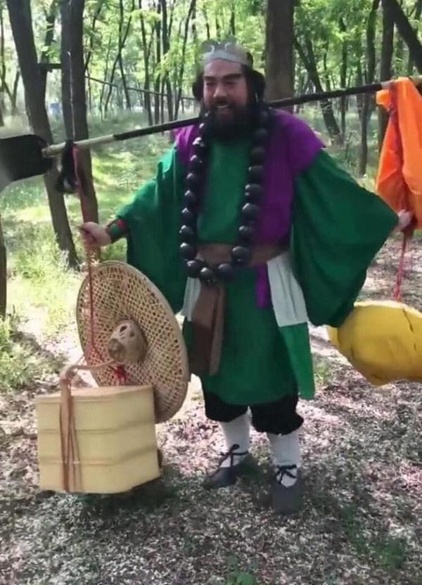 Phía sau hậu trường: bí ẩn to đùng 4 thầy trò Đường Tăng cất gì trong hành lý? cuối cùng đã có lời giải-2