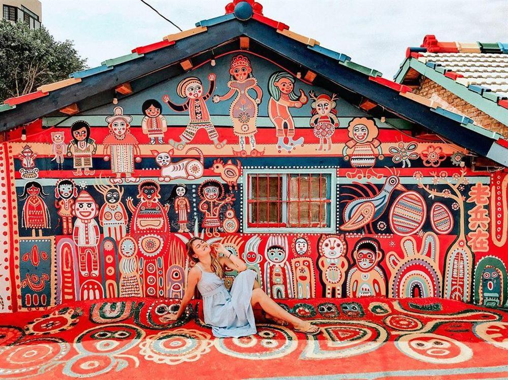 Điểm mặt những ngôi làng bích họa rực rỡ sắc màu ở Châu Á khiến ai đến cũng phải mê-11