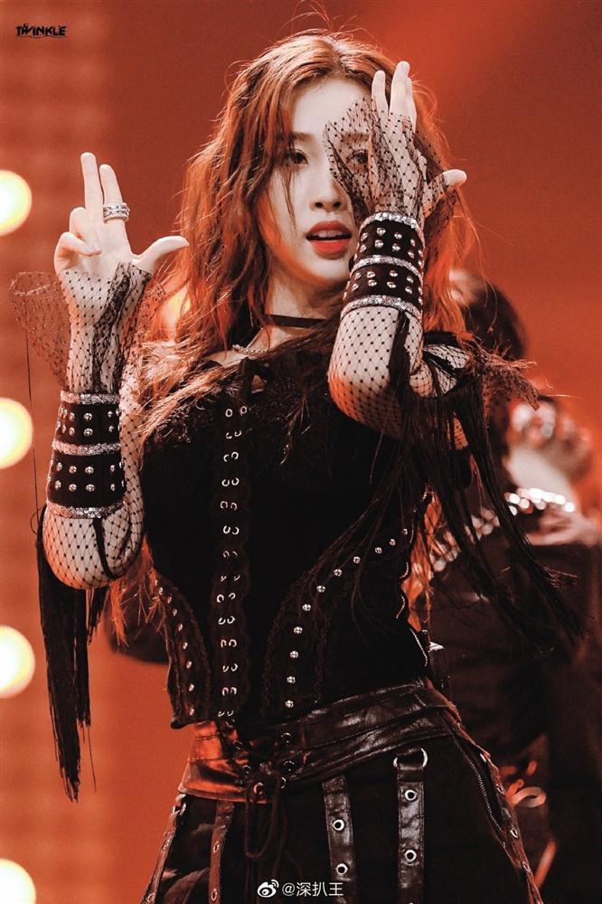 Gia thế của thánh biểu cảm lố gây chú ý nhất Thanh xuân có bạn 2-11