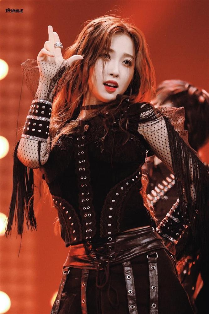 Gia thế của thánh biểu cảm lố gây chú ý nhất Thanh xuân có bạn 2-12