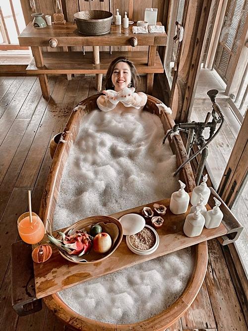 Chồng đại gia chăm du lịch cùng Bảo Thy-7