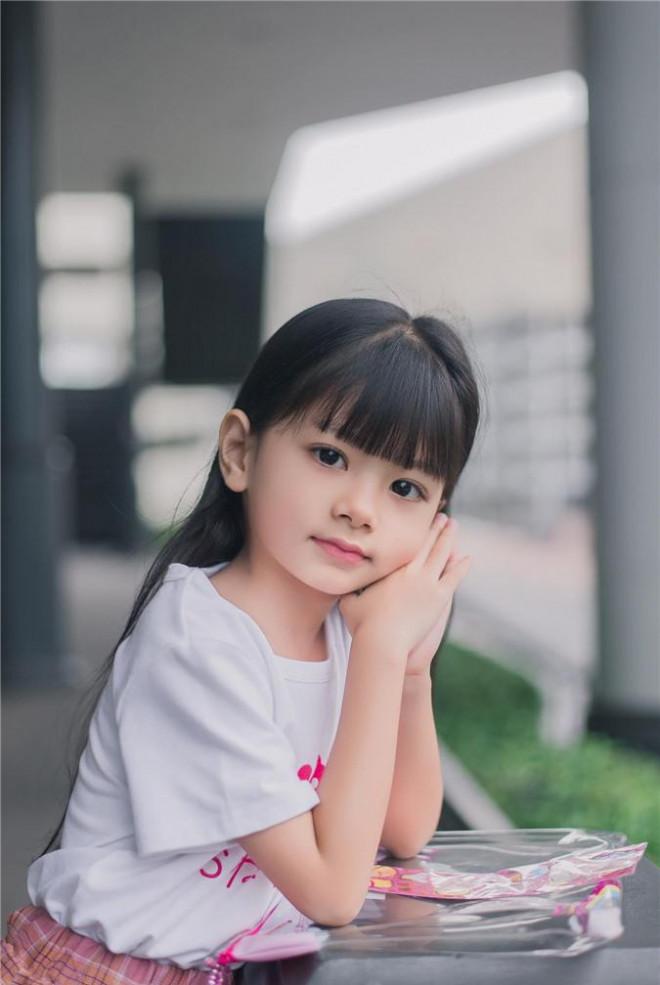 Tìm ra danh tính của tiểu mỹ nhân khiến dân mạng đứng hình từ cái nhìn đầu tiên-1