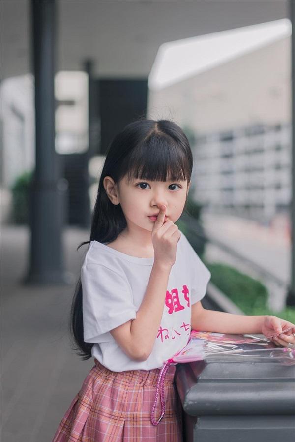 Tìm ra danh tính của tiểu mỹ nhân khiến dân mạng đứng hình từ cái nhìn đầu tiên-2