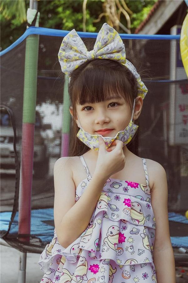 Tìm ra danh tính của tiểu mỹ nhân khiến dân mạng đứng hình từ cái nhìn đầu tiên-4