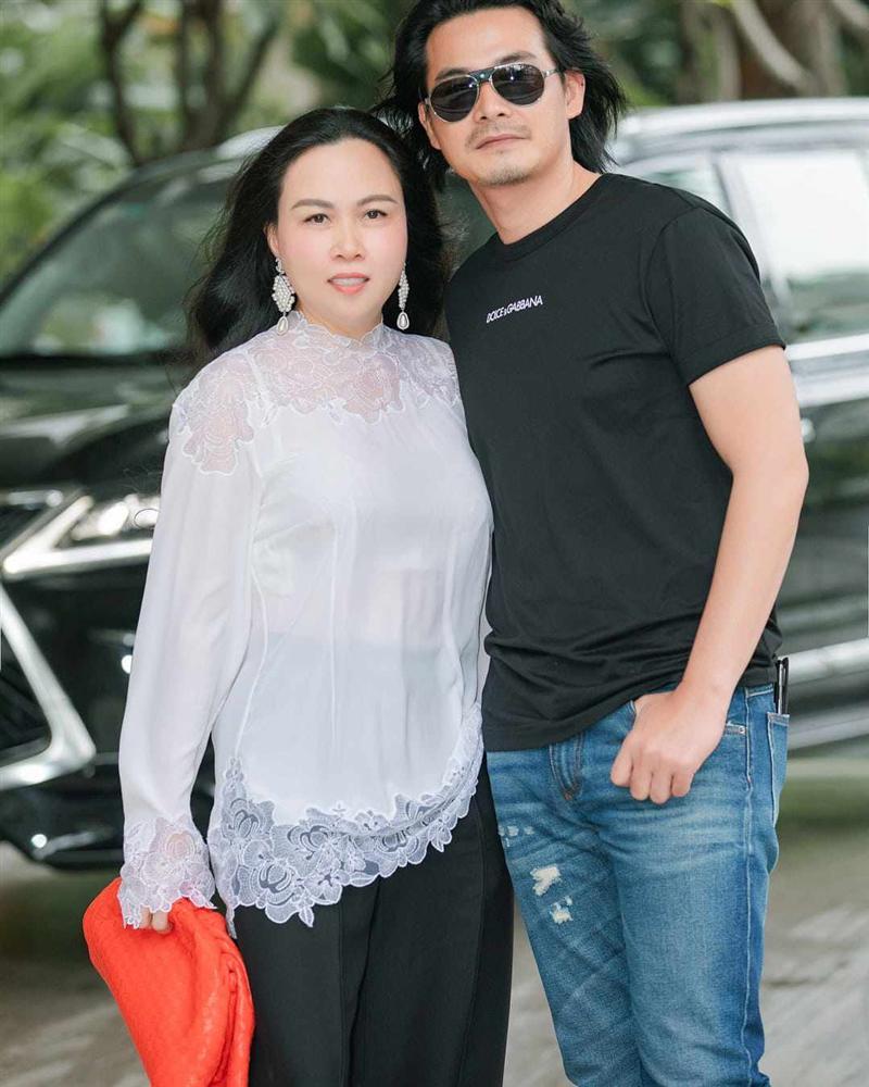 Nghiện đồ ren nhưng lần nào Phượng Chanel mặc cũng thảm họa-8