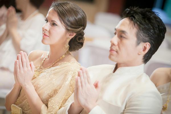 Trước mặt hàng xóm chồng chê vợ chỉ được nước ăn nhưng lúc sau phải ngượng chín mặt-3