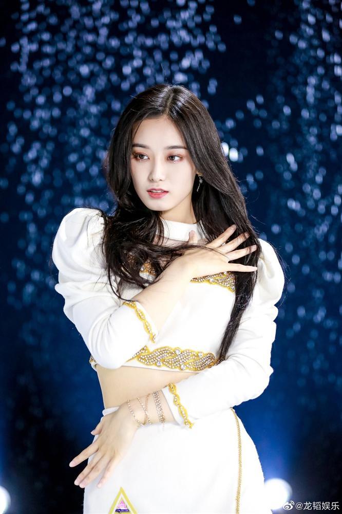 4 cô gái được mệnh danh là visual thế hệ mới-10