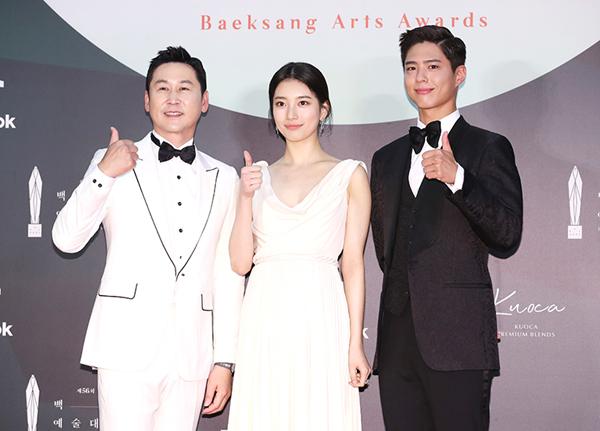 Thảm đỏ Baeksang Arts Awards 2020: Son Ye Jin nổi bật giữa dàn sao hàng đầu-1