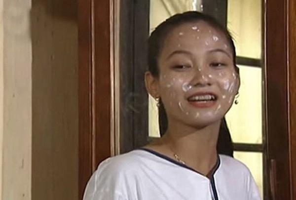 Cùng với Lan, Thư - con gái út đanh đá của bà Vi do diễn viên Thu Hường thể hiện - là một nhân vật nổi bật của "Của để dành". Trong thời gian tham gia bộ phim của đạo diễn Đỗ Thanh Hải, Thu Hường là sinh viên năm cuối của Đại học Sân khấu Điện ảnh. Đa số đều cho rằng Thư là vai diễn để đời của nữ diễn viên, giúp tên tuổi của cô đến gần hơn với khán giả. Sau hơn 20 năm, nhắc về Thu Hường, số đông người xem vẫn nhớ tới một "Thư" nhí nhảnh, không chịu thua ai.