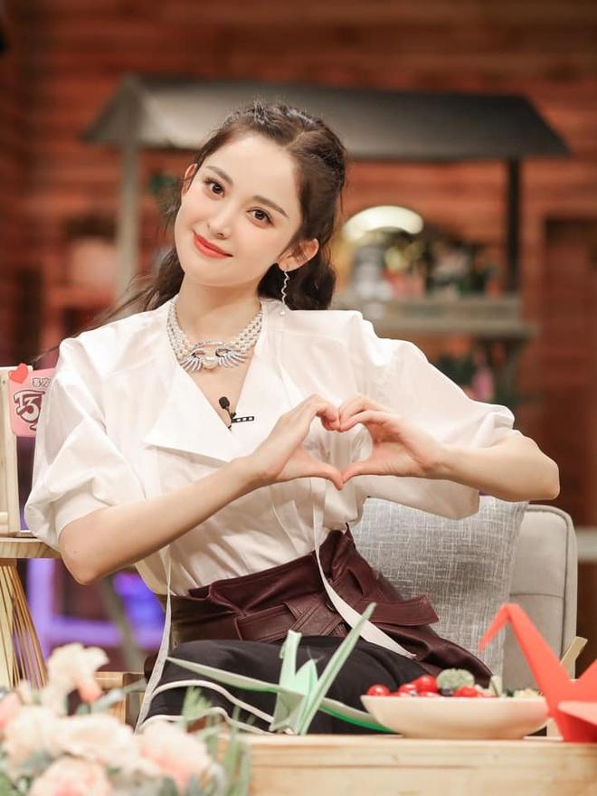 Cổ Lực Na Trát khủng hoảng, rụng tóc thường xuyên-2