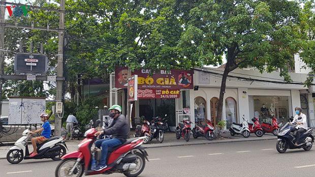 Khởi tố chủ quán cà phê đánh nhân viên cây xanh nhập viện-1