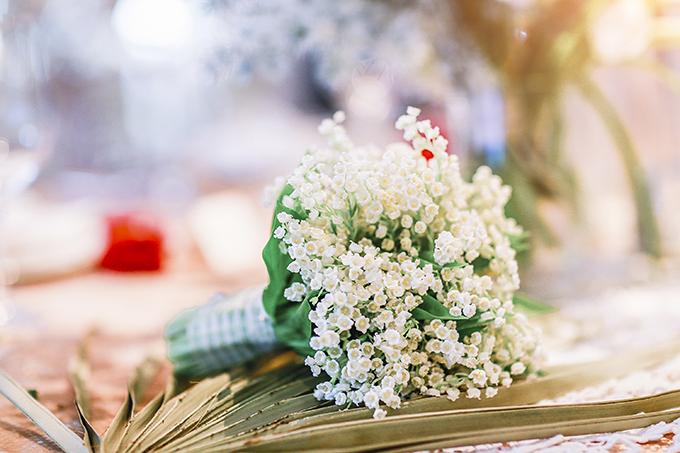 Ý nghĩa hoa cầm tay, cài áo của vợ chồng Công Phượng-2