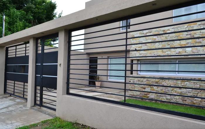 Chớ nên xây tường rào quá cao, chuyên gia phong thủy khuyên rằng chỉ nên đặt hàng rào ở mức này kẻo rước về vận xui-1