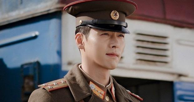 Vì sao Crash Landing on You nổi đình đám khắp Châu Á nhưng vẫn xịt ngóm ở các giải thưởng?-12