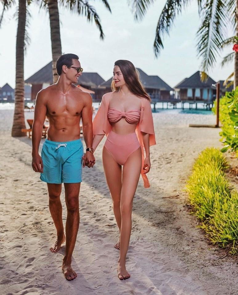 Dương Khắc Linh đào mộ bức ảnh toàn xương của Hồ Ngọc Hà-13