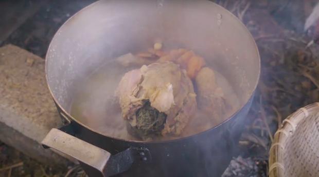 Lâu lâu bà Tân Vlog đổi gió làm clip kiểu mới nhưng cái kết không bình yên chút nào: Tiêu đề một đằng, nội dung một nẻo!-7