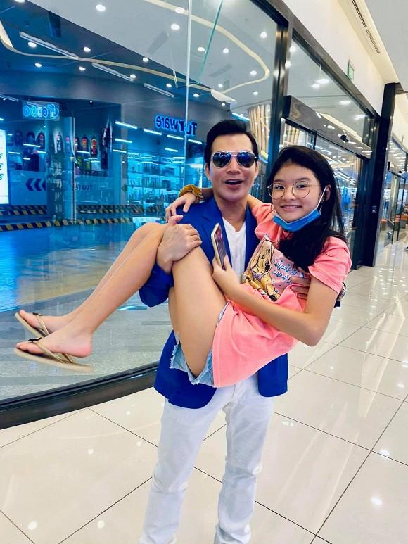 Con gái Trần Bảo Sơn - Trương Ngọc Ánh ra dáng thiếu nữ, thừa hưởng điều tuyệt vời này từ mẹ-1